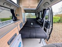 USED 2004 04 TOYOTA ALPHARD CAMPERVAN New Side Conversion REF K49