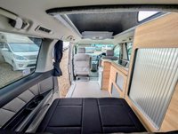 USED 2004 04 TOYOTA ALPHARD CAMPERVAN New Side Conversion REF K49