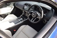 USED 2023 72 JAGUAR XE 2.0 D200 MHEV R-Dynamic Black Saloon 4dr Diesel Auto Euro 6 (s/s) (204 ps) PAN ROOF / BLACK PK / 1 OWNER
