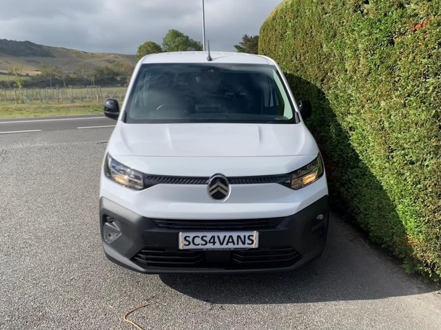 2025 CITROEN BERLINGO - Photo 3