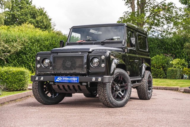 View our LAND ROVER DEFENDER