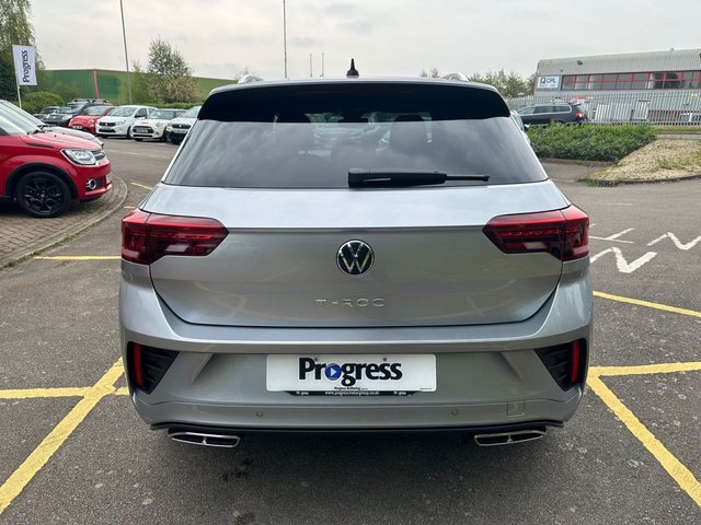 2024 VOLKSWAGEN T-ROC - Photo 6