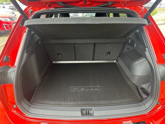 2024 VOLKSWAGEN TIGUAN - Photo 4