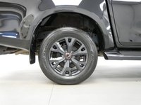 USED 2024 24 ISUZU D-MAX 1.9 TD 165 BHP V-CROSS EDITION 4WD AUTO CANOPY ( NO VAT ! ) SAT NAV | CANOPY | TOW PACK | NO VAT !