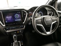 USED 2024 24 ISUZU D-MAX 1.9 TD 165 BHP V-CROSS EDITION 4WD AUTO CANOPY ( NO VAT ! ) SAT NAV | CANOPY | TOW PACK | NO VAT !