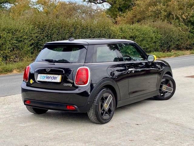 2021 MINI Electric Hatch - Photo 6