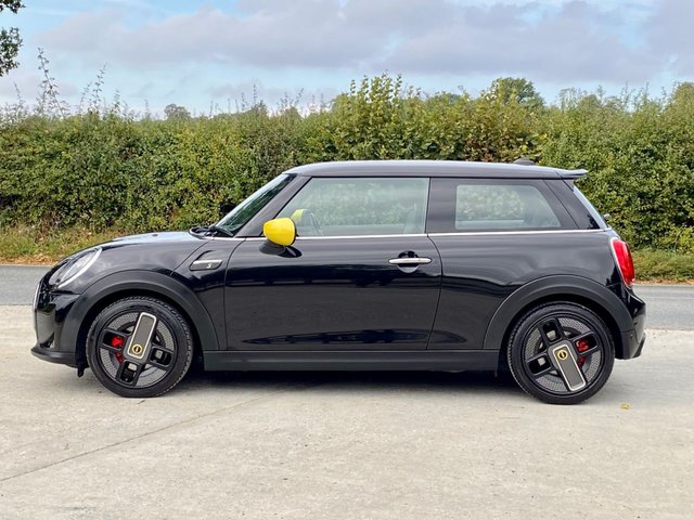 2021 MINI Electric Hatch - Photo 9