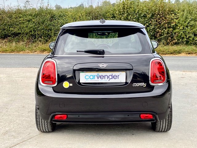 2021 MINI Electric Hatch - Photo 11