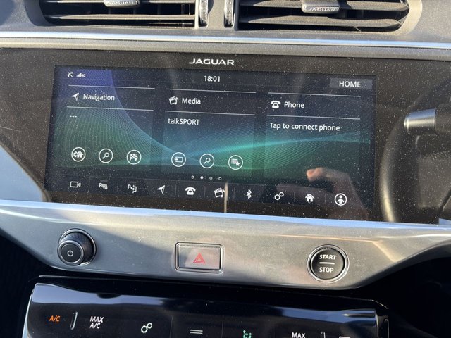 2018 JAGUAR I-PACE - Photo 11