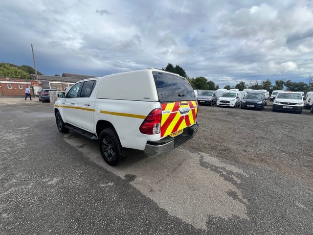 2021 Toyota HI-Lux 2.4L Icon 4dr - Photo 7
