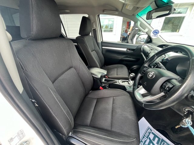 2021 Toyota HI-Lux 2.4L Icon 4dr - Photo 12