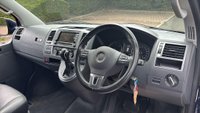 USED 2013 13 VOLKSWAGEN CARAVELLE 2.0 BiTDI BlueMotion Tech Executive DSG Euro 5 (s/s) 5dr NO VAT WHEEL CHAIR AC DISABILI