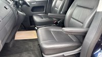 USED 2013 13 VOLKSWAGEN CARAVELLE 2.0 BiTDI BlueMotion Tech Executive DSG Euro 5 (s/s) 5dr NO VAT WHEEL CHAIR AC DISABILI