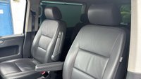 USED 2013 13 VOLKSWAGEN CARAVELLE 2.0 BiTDI BlueMotion Tech Executive DSG Euro 5 (s/s) 5dr NO VAT WHEEL CHAIR AC DISABILI
