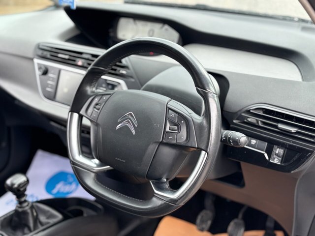 2018 Citroen Grand C4 Spacetourer 1.5L Touch Edition 5dr - Photo 2