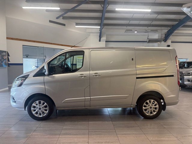 2023 Ford Transit Custom 2L Limited 5dr - Photo 4