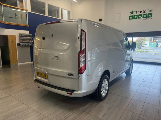 2023 Ford Transit Custom 2L Limited 5dr - Photo 7