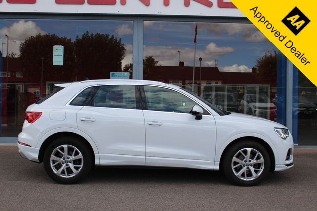 2019 AUDI Q3 2.0 TDI 35 Sport SUV 5dr Diesel S Tronic Euro 6 (s/s) (150 ps) - Photo 2