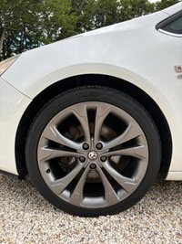 USED 2014 14 VAUXHALL CASCADA 1.6T 16V Elite Convertible 2dr Petrol Auto Euro 5 (170 ps) BIG SPEC 8.9%APR AVILABLE