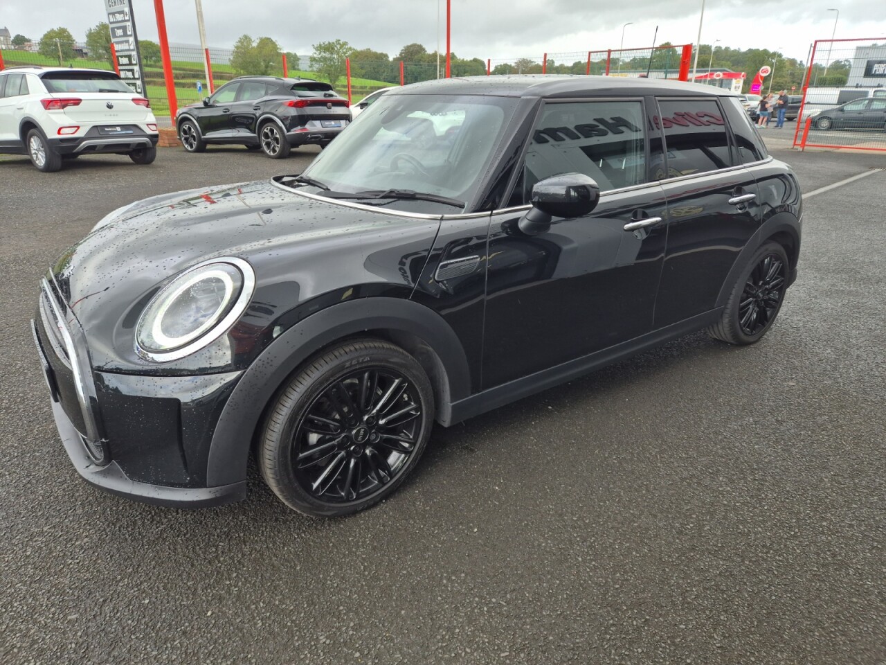 2024 MINI HATCH 1.5 Cooper Exclusive Hatchback 5dr Petrol Steptronic Euro 6 (s/s) (136 ps) - vehicle photo 26 for sale on PureCar