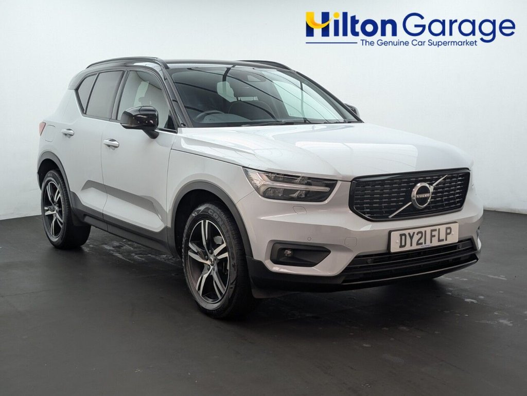 View our VOLVO XC40