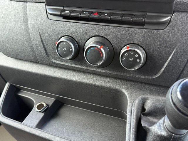 2022 RENAULT MASTER - Photo 11