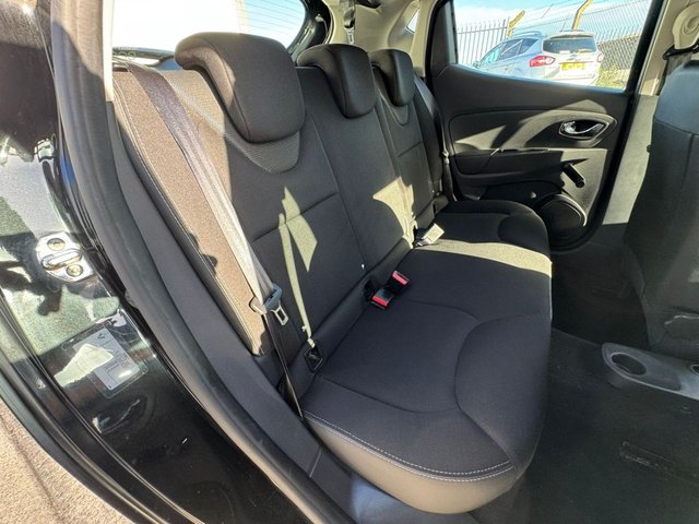 2014 Renault Clio 1.5L Dynamique Medianav 5dr - Photo 12