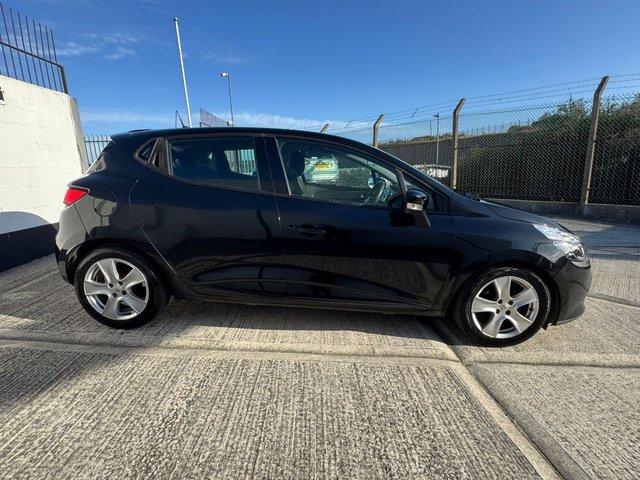 2014 Renault Clio 1.5L Dynamique Medianav 5dr - Photo 9