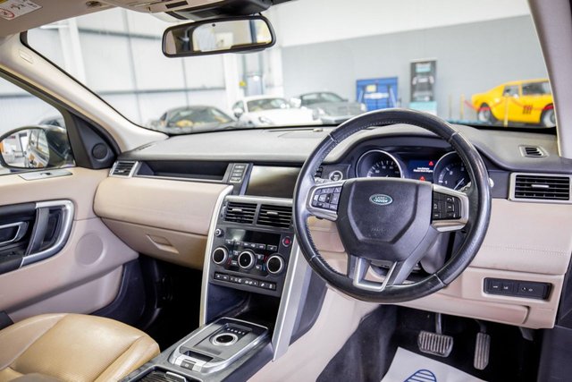 2015 Land Rover Discovery Sport 2L Hse 5dr - Photo 2