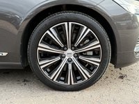 USED 2021 71 VOLVO S90 2.0h T8 Recharge 11.6kWh Inscription Saloon 4dr Petrol Plug-in Hybrid Auto AWD 390 bhp 