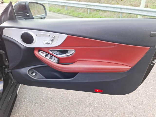 2016 Mercedes-Benz C-CLASS - Photo 7