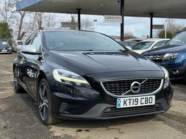 View our Volvo V40 1.5 T2 R-Design Edition Hatchback 5dr Petrol Auto Euro 6 (s/s) (122 ps)