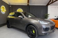 USED 2015 65 PORSCHE CAYENNE 3.0 V6 E-Hybrid S SUV 5dr Petrol Plug-in Hybrid TiptronicS 4WD Euro 6 (s/s) (416 ps) DELIVERY AVALIABLE