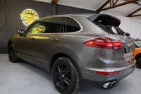 USED 2015 65 PORSCHE CAYENNE 3.0 V6 E-Hybrid S SUV 5dr Petrol Plug-in Hybrid TiptronicS 4WD Euro 6 (s/s) (416 ps) DELIVERY AVALIABLE