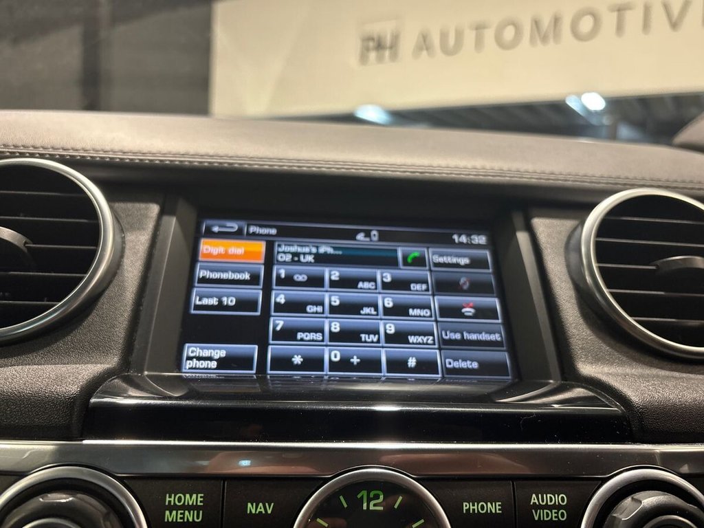 USED 2016 16 LAND ROVER DISCOVERY 4 3.0 SD V6 Landmark SUV 5dr Diesel Auto 4WD Euro 6 (s/s) (256 bhp) TOW PACK|TIMING BELT CHANGED
