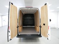 USED 2022 72 VOLKSWAGEN CRAFTER CR35 2.0 TDI 140 BHP L2 MEDIUM TRENDLINE ( AIR CON + SAT NAV ) 1 OWNER | MEDIUM | SAT NAV | AIR CON