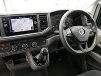 USED 2022 72 VOLKSWAGEN CRAFTER CR35 2.0 TDI 140 BHP L2 MEDIUM TRENDLINE ( AIR CON + SAT NAV ) 1 OWNER | MEDIUM | SAT NAV | AIR CON