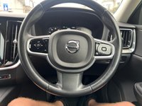 USED 2019 19 VOLVO V60 2.0 D4 Inscription Estate 5dr Diesel Auto Euro 6 (s/s) (190 ps) 30000 Miles Full Service History+Apple Car Play+Bluetooth+Navigation