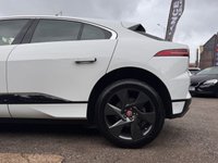 USED 2019 69 JAGUAR I-PACE 400 90kWh SE SUV 5dr Electric Auto 4WD (400 ps) APPLE CAR PLAY | SAT NAV | HEATED SEATS