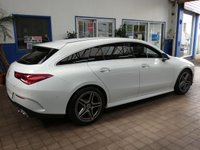 USED 2021 21 MERCEDES-BENZ CLA 1.3 CLA180 AMG Line (Premium 2) Shooting Brake 5dr Petrol 7G-DCT Euro 6 (s/s) (136 ps) SAT NAV LEATHER HEATED SEATS ANDROID APPLE CARPLAY REAR VIEW CAMERA PARKING SENSORS 1 OWNER SERVICE HISTORY WARRANTY