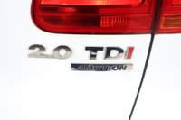 USED 2015 15 VOLKSWAGEN TIGUAN 2.0 TDI BlueMotion Tech R-Line SUV 5dr Diesel DSG 4WD Euro 5 (s/s) (Nav) (177 ps) Park Assist, Bluetooth