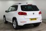 USED 2015 15 VOLKSWAGEN TIGUAN 2.0 TDI BlueMotion Tech R-Line SUV 5dr Diesel DSG 4WD Euro 5 (s/s) (Nav) (177 ps) Park Assist, Bluetooth