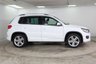 USED 2015 15 VOLKSWAGEN TIGUAN 2.0 TDI BlueMotion Tech R-Line SUV 5dr Diesel DSG 4WD Euro 5 (s/s) (Nav) (177 ps) Park Assist, Bluetooth