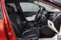 USED 2018 18 RENAULT CAPTUR 1.5 dCi ENERGY Signature X Nav SUV 5dr Diesel Manual Euro 6 (s/s) (90 ps) LEATHER INTERIOR / HEATED SEATS / REVERSE CAMERA / FINANCE