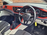 USED 2018 18 VOLKSWAGEN POLO 1.0 TSI beats Hatchback 5dr Petrol Manual Euro 6 (s/s) (95 ps) FAB INTERIOR - APPLE PLAY