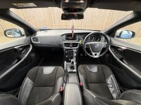 USED 2015 65 VOLVO V40 2.0 T3 R-Design Nav Hatchback 5dr Petrol Manual Euro 6 (s/s) (152 ps) Heated seats Head front windscreen