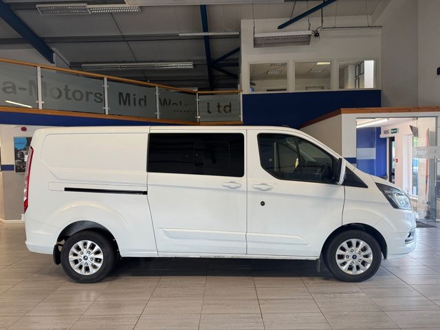 2022 Ford Transit Custom 2L Limited 5dr - Photo 9