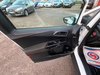 USED 2016 16 FORD B-MAX 1.6 TDCi Zetec MPV 5dr Diesel Manual Euro 5 (95 ps) FULL SERVICE HISTORY
