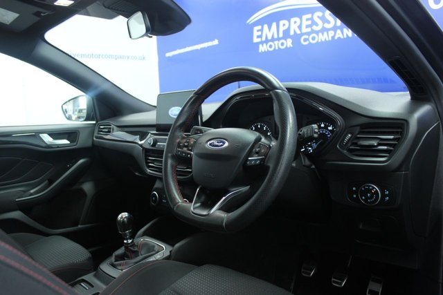 2019 FORD FOCUS - Photo 6