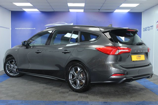 2019 FORD FOCUS - Photo 4